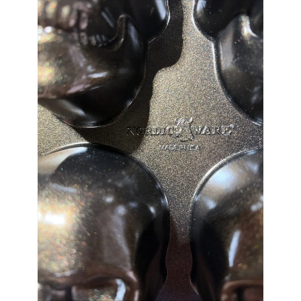 Nordic Wear Mini Skull Cakelet 5 Cups 1.18 Liters Cupcake Molds Cake Halloween